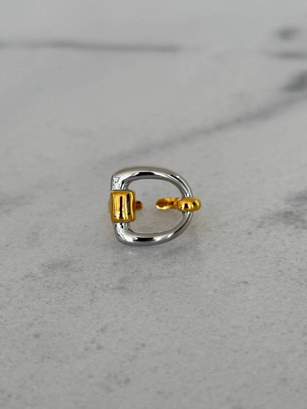 NEW CHANSUTTPEARLS women's the claire band ring in silver